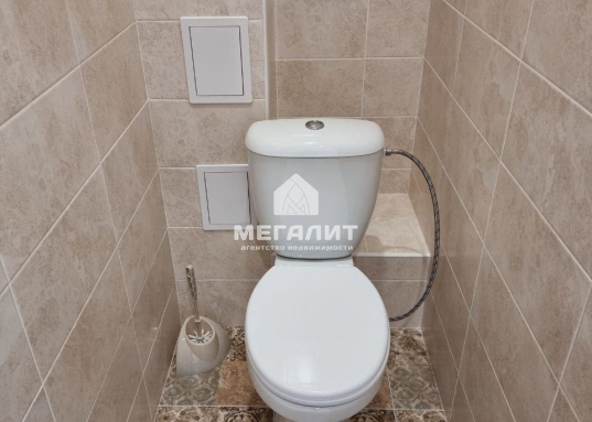 Сдам семье или двум девушкам.

Звоните, будем рады ответить на Ваши вопросы.