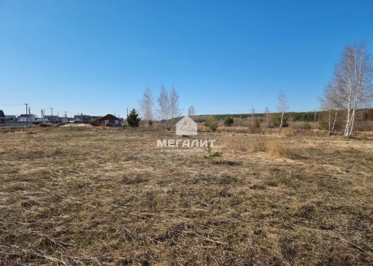 Продам уникальный участок для всесезонного загородного отдыха, расположенный в южной части пригорода Казани.