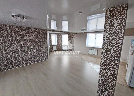 Предлагаем Вашему вниманию возможность приобрести 2-этажный кирпичный коттедж в поселке Зимняя Горка по привлекательной цене!